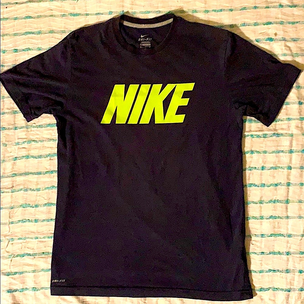 Vintage Nike tee